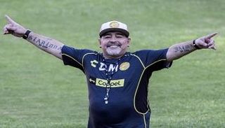 دييجو مارادونا 