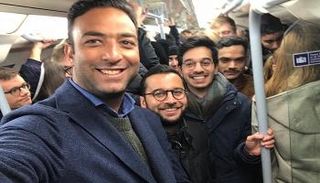 ميدو مع جماهير توتنهام