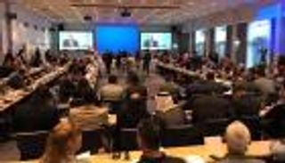 "وول ستريت": معارضون إيرانيون بالدنمارك يدعون إلى "انتفاضة" ضد طهران