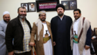 وفد حوثي يزور طهران.. مليشيا إيران تقدم "الولاء" لرعاتها