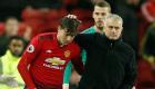 مانشستر يونايتد يفقد مدافعه في المواجهة الأوروبية