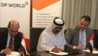 مسؤول مصري:استثمارات موانئ دبي في اقتصادية قناة السويس ترفع تصنيفها