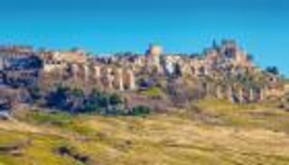 بالصور.. "بيتراليا سوبرانا" أجمل قرية إيطالية للسياحة في 2019