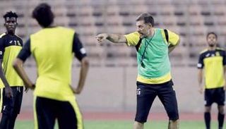 بيليتش مع لاعبي الاتحاد