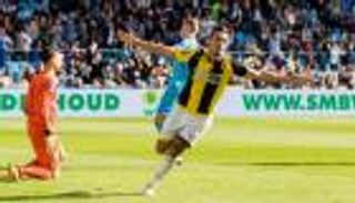 مهاجم الجزائر يكشف عن سر عودته للتهديف