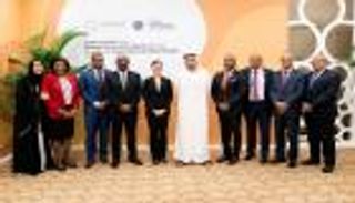 عبدالله بن زايد يبحث فرص الشراكة مع وزراء دول الكاريبي