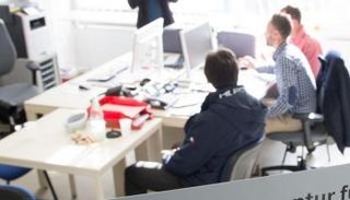 نقص العمالة المدربة أزمة تتصاعد في قطاع التكنولوجيا بألمانيا