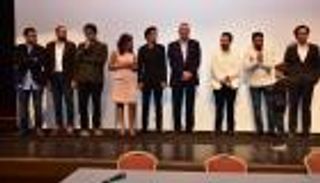 بالصور.. "ورد مسموم" فيلم مصري ينحاز إلى الفقراء ويعلي قيمة العمل