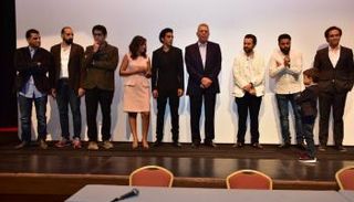 نجوم فيلم "ورد مسموم"