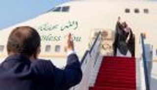 محمد بن سلمان يغادر القاهرة بعد لقاء السيسي