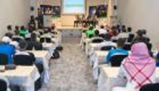 محاضرة تدريبية من بيتزي لمدربي الكرة السعودية