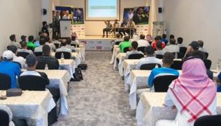 بيتزي خلال المحاضرة