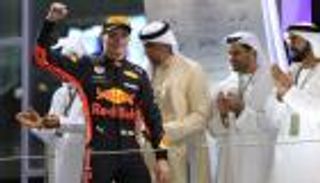 اقتراح ساخر من فرستابن بقضاء عقوبته في حفل جوائز فورمولا 1