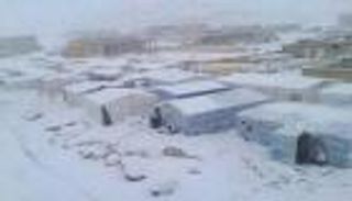 "يونيسف": البرد يهدد مليونا من أطفال المخيمات بالشرق الأوسط