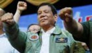 بالفيديو.. سجن 3 شرطيين 40 عاما في قضية قتل طالب بالفلبين