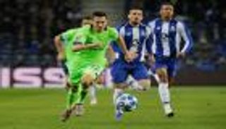 بورتو يفوز على شالكه ويرافقه إلى ثمن نهائي دوري الأبطال