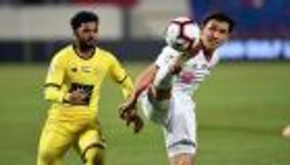 الشارقة يستعيد صدارة الدوري الإماراتي بالتعادل مع الوصل