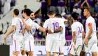 العين يقفز إلى صدارة الدوري الإماراتي مؤقتا برباعية في دبا