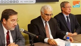 الدكتور فرانسوا غوش خلال كلمته بندوة باريس حول اليمن