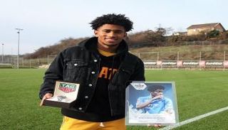 ريس نيلسون لاعب الشهر