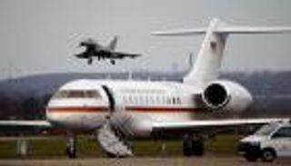 ألمانيا تستبعد العمل الجنائي وراء تعطل طائرة ميركل