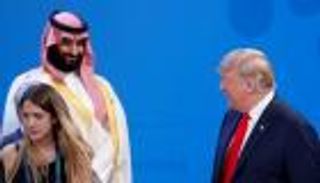ترامب يتبادل حديثا وديا مع ولي العهد السعودي خلال قمة العشرين