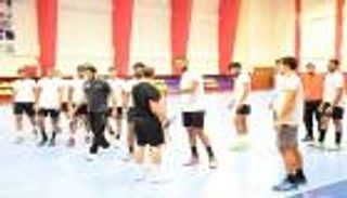 منتخب اليد المصري يبدأ معسكره في المجر استعدادا للمونديال 