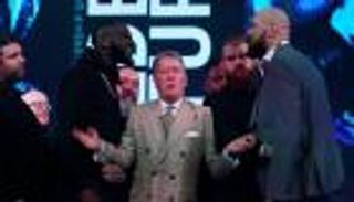 وايلدر يتوعد فيوري بالضربة القاضية قبل نزالهما المرتقب