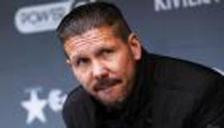 سيميوني يرفض التعليق على قرار إقامة سوبر كلاسيكو في إسبانيا