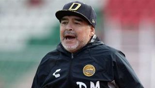 دييجو أرماندو مارادونا 