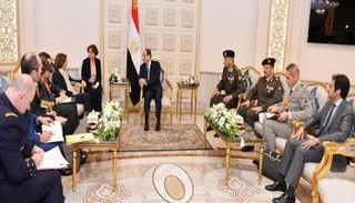 السيسي خلال لقائه وزيرة الجيوش الفرنسية