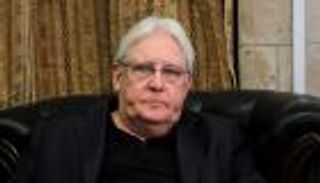 جريفيث يشيد بتيسير التحالف نقل 50 جريحا حوثيا من صنعاء للعلاج