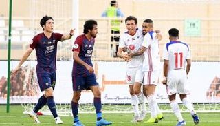 الشارقة يفوز على الوحدة