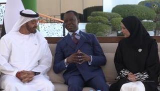 الشيخ محمد بن زايد آل نهيان خلال اللقاء