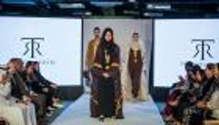 إماراتية تصمم الزي الرسمي لفريق إكسبو 2020 دبي