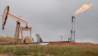 حقل نفط - أرشيفية 