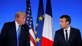 الرئيس الأمريكي دونالد ترامب ونظيره الفرنسي إيمانويل ماكرون - أرشيفية