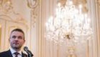 سلوفاكيا تطرد دبلوماسيا روسيا