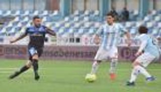 نوفارا يضرب موعدا مع لاتسيو في ربع نهائي كأس إيطاليا