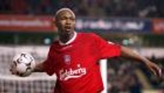 الحاج ضيوف نادم على الانتقال إلى ليفربول