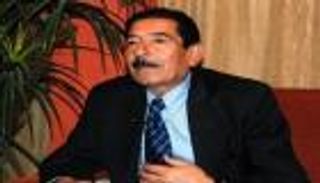 رحيل الشاعر العراقي عريان السيد خلف بعد 50 عاما من الإبداع