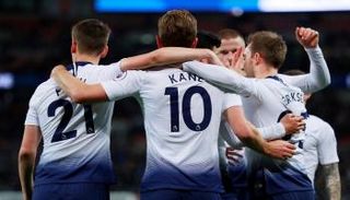 فريق توتنهام