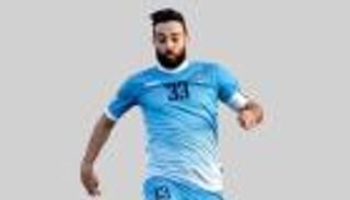 لاعب دبا يناشد الإعلام المغربي متابعة محترفي الدوريات العربية