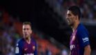 سواريز وآرثر يدعمان برشلونة في ديربي كتالونيا