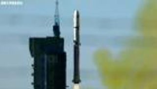 قمران صناعيان بتصميم وتنفيذ سعودي ينطلقان إلى الفضاء