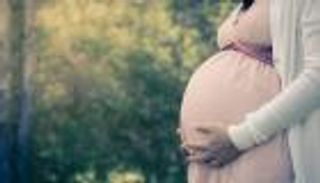 نقص فيتامين "د" لدى الحوامل يعرض الأطفال للفصام