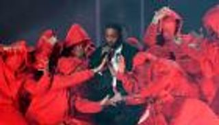 الأمريكي كندريك لامار يتصدر الترشيحات لجوائز "جرامي" الموسيقية