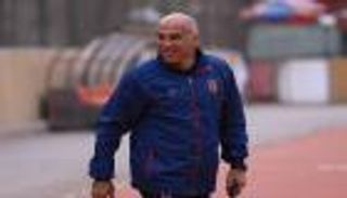 مدرب الأهلي المصري يكشف موقفه من رحيل بعض لاعبيه