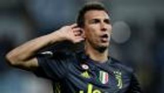 يوفنتوس يبحث تخفيض راتب ماندجوكيتش