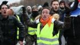 إغلاق 36 محطة مترو أنفاق في فرنسا تحسبا لمظاهرات "السترات الصفراء"